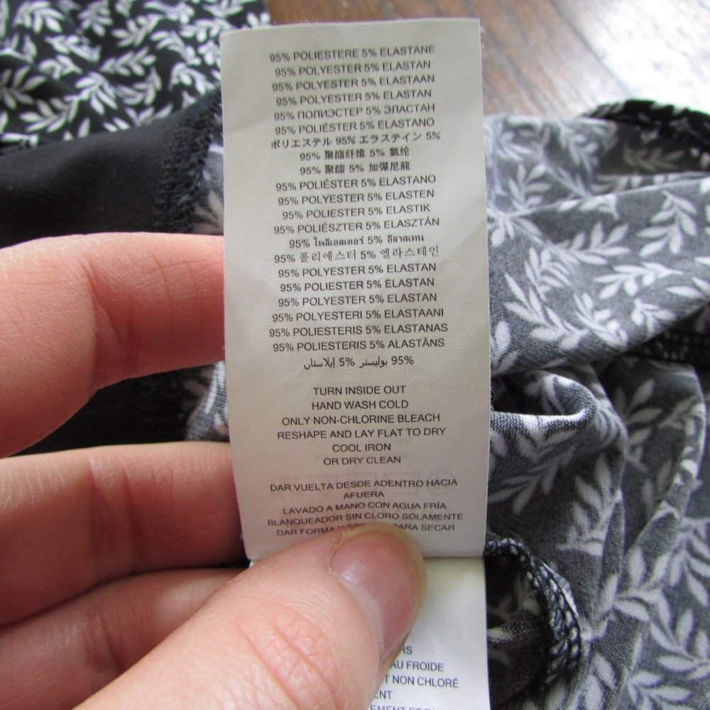 Michael Kors leaf print shift dress, small - Picture 11 of 11